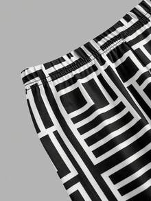 少女日常休闲圆领小熊印花T恤和印花打底裤套装 - 黑與白 - 查看 3