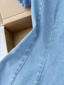 Comfortcana Women's Fashionable Collared Denim Dress For Dates And Parties - Light Wash - View 5