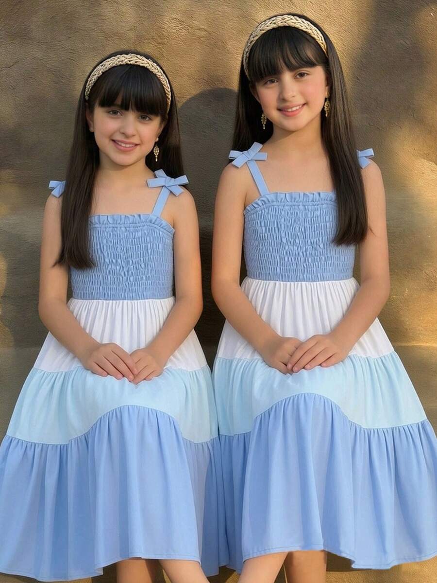 SHEIN Pre-teen女孩彩色條紋蝴蝶結肩帶荷葉邊背心裙 - 藍白色 - 查看 1