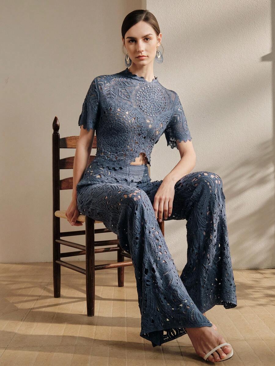 Anewsta 女士不对称领镂空花卉罩衫和喇叭裤套装，夏季 - 藏蓝色 - 查看 1