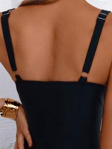 Swim Basics 1 bộ đồ bơi liền thân cổ chữ V phối màu tương phản dành cho nữ, kiểu dáng thoải mái và giản dị, thích hợp cho kỳ nghỉ bơi lội. - Nhiều màu - Xem 3