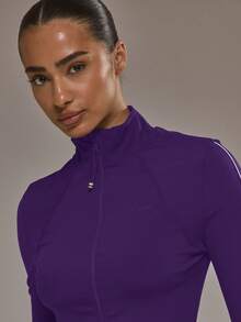 Musera Sport Zip Through Stripe Detail Cropped BBL Jacket Only Padel Autumn Fall Activewear Sport Gym Workout Yoga Pilates Fitness Daily Casual - Violet Purple - View 2