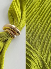 Maweii Đầm cổ yếm thanh lịch dành cho nữ cỡ lớn, chất liệu vải dệt jacquard co giãn cao cấp, cúc trang trí kim loại, nơ thắt ở cổ sau, chống nhăn, thiết kế thắt eo, vạt bất đối xứng, hở lưng, phù hợp cho tiệc tùng, lễ hội âm nhạc, kỳ nghỉ biển, thiết kế đa năng. - màu xanh lá - Xem 8