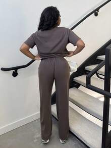 Alexandranx Autumn/Winter Casual Homewear Set: Crew Neck Short Sleeve Top And Straight Leg Distressed Loose Pants - Brown - View 2