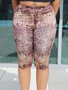 Steph T Women's Autumn Leopard Print Cropped Skinny Leggings, Casual Comfortable Breathable Animal Pattern Short Pants, Cycling Tights, Fashion Item, Random Length Cut - Multicolor - View 4
