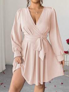 Vestido elegante de manga larga con cuello en V, cintura con lazo y falda acampanada para mujer de talla grande - Rosa vieja - Ver 6