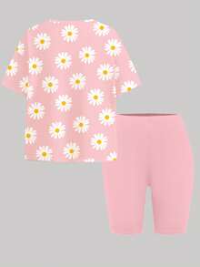 柔和的淡粉色，简约优雅的乡村雏菊印花，少女休闲舒适宽松圆领短袖T恤搭配修身骑行短裤套装，适合日常穿着、街头风、郊游、度假、野餐、农场、返校节、春夏等场合。 - 白色 - 查看 2