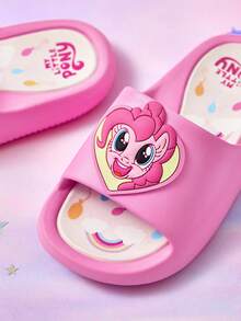 My Little Pony X SHEIN 可爱卡通粉色小马女孩粉色儿童耐用浴室拖鞋，轻便耐用的EVA材质，适合室内外使用，浴室、游乐场、游泳池、海滩、彩虹色 - 淺粉色 - 查看 3