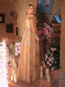 Glamrae Đầm dạ hội cỡ lớn, thanh lịch, lãng mạn màu vàng, hở vai, đính pha lê sang trọng, eo thon, chất liệu lưới xuyên thấu in họa tiết xương cá, dáng chữ A, thích hợp cho đám cưới, tiệc tùng, kỳ nghỉ, du lịch (Thiết kế tinh xảo) - Màu vàng - Xem 4