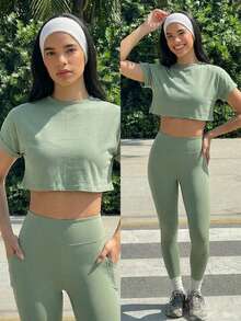 Fluxe 纯色针织圆领宽松短款休闲女式T恤 - 綠色 - 查看 3