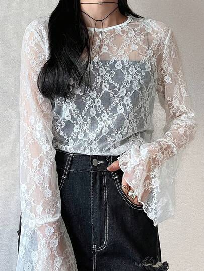 FRIFUL 女士圆领蕾丝面料修身喇叭袖纯色休闲T恤