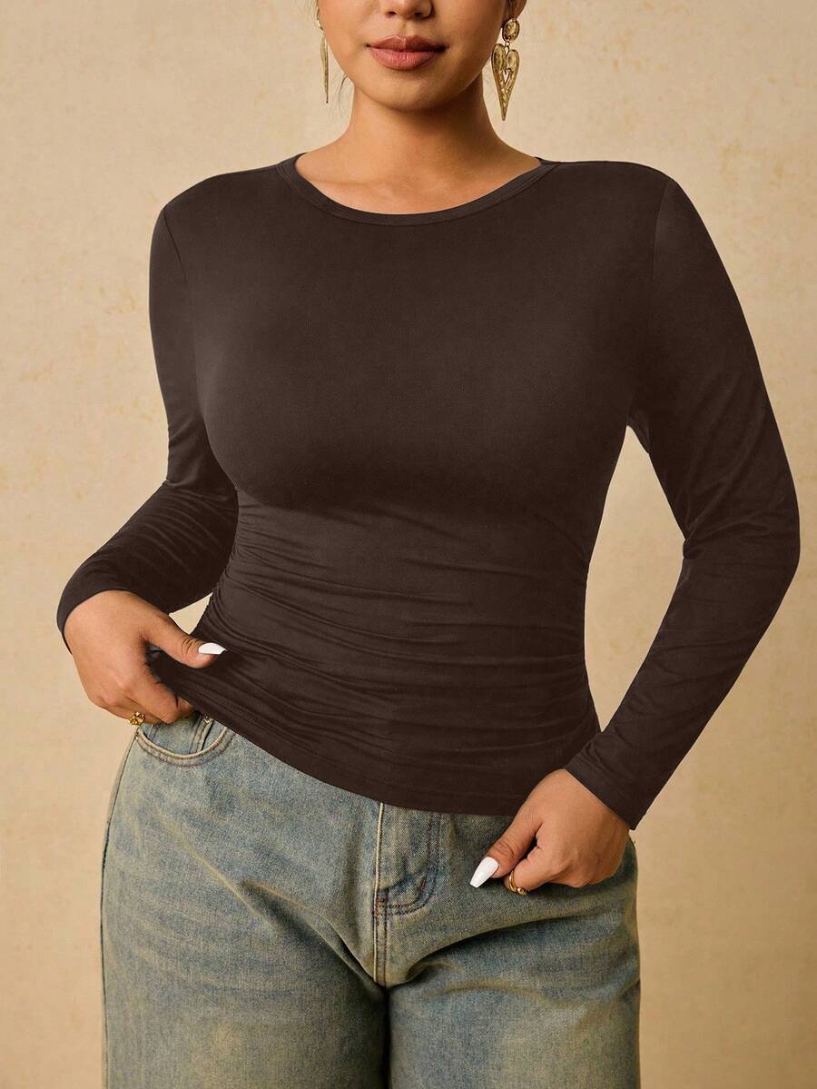 Travachic 加大码女式黑色长袖圆领保暖内衣，腰部褶皱收腹T恤 - 棕色 - 查看 1