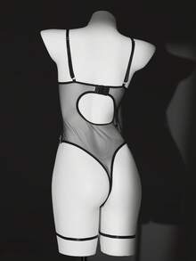 SHEIN Set de 3 bodys sensuales y transparentes de malla negra y encaje burdeos con ligueros - Blanco y Negro - Ver 5