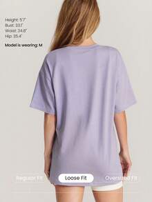 GLOWMODE CloudKnit Float 及臀长度柔软吸汗宽松圆领T恤，适合健身、户外、日常休闲穿着 - 紫色 - 查看 2