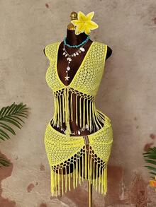 Sunspun Elegant Hollow-Out Fringed Sexy Crop Top & Skirt Set, Suitable For Beach Vacation - Yellow - View 4