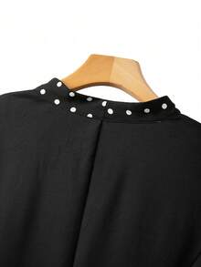 GlowEve CURVE 大码女士优雅V领长袖蝴蝶结波点印花荷叶边迷你连衣裙 - 彩色 - 查看 6