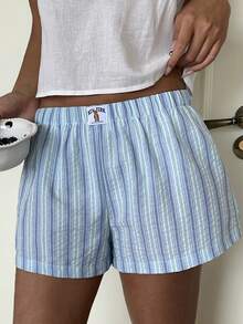 CovetEZ 女士休闲条纹弹力腰短裤，夏季女士平角内裤，女士短裤，夏季女装，女士休闲短裤 - 藍白色 - 查看 6