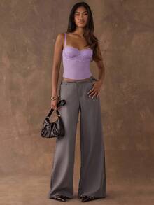 SHEIN BAE Atasan Camisole Wanita Kasual Sehari-hari untuk Perjalanan, Warna Polos, Kontras Renda, Bagian Belakang Berlubang, Tanpa Punggung, dengan Kawat Penyangga, Panjang Pendek - Mauve Purple - View 6