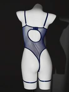 Seduluxe Bộ 3 món gồm áo liền thân xuyên thấu quyến rũ, chất liệu lưới đen và ren đỏ tía, kèm tất lưới. - Màu xanh lam - Xem 2