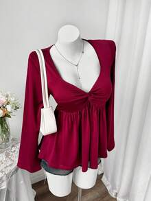 Sweetra Kaos Lengan Panjang Seksi Slim Fit dengan Desain V-Neck Model Twist Terbaru untuk Musim Semi/Panas - Burgundy - View 5