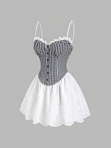 SHEIN Sweetro Đầm nữ mùa hè dễ thương, ngọt ngào, thanh lịch, dáng chữ A, xếp ly, ôm sát, gấu váy nhún bèo, màu trắng thêu, cổ áo xếp nếp lượn sóng, đen trắng kẻ caro, dây đeo mảnh. - Đen và trắng - Xem 1