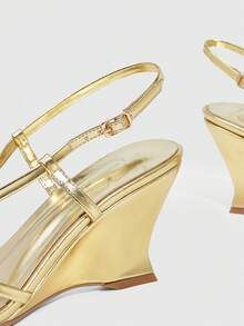 CUCCOO SZL Women's Gold Strap Buckle Design Comfortable Round Toe Wedge Sandals - Gold - View 6