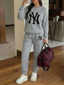 Two-Piece Set, Sweatshirt With Collar And Pans - Grey - View 1