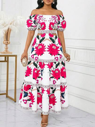 SHEIN Lady Đầm midi nữ in hoa, trễ vai, tay ngắn kiểu cánh hoa, khoét eo, thích hợp cho kỳ nghỉ.
