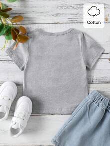 男婴趣味字母印花短袖T恤，夏季 - 灰色 - 查看 2