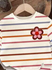 SHEIN Young Girl Floral Print Striped Short Sleeve T-Shirt And Shorts Casual Set - White - View 3
