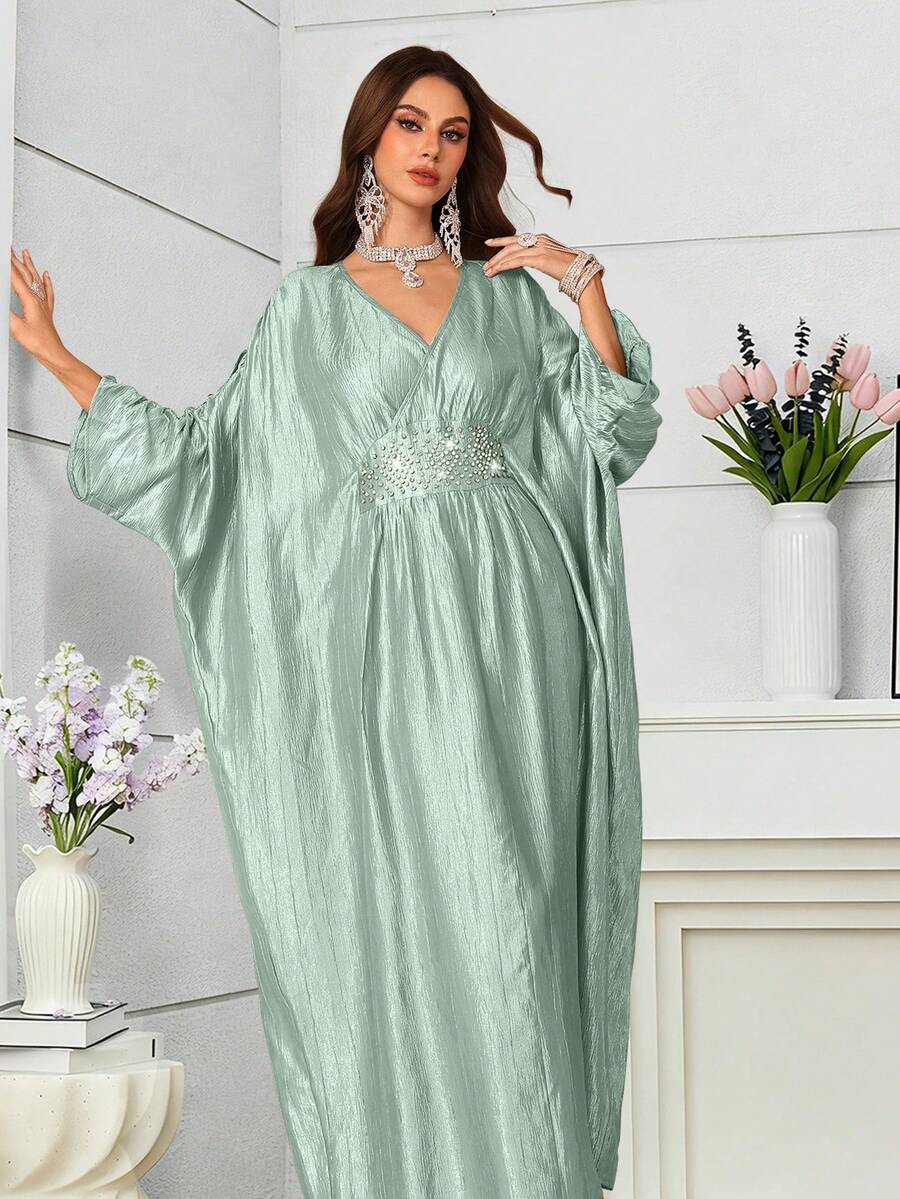 Al Najma 优雅奢华的V领前襟缀满珍珠和水钻的连衣裙 - 綠色 - 查看 1