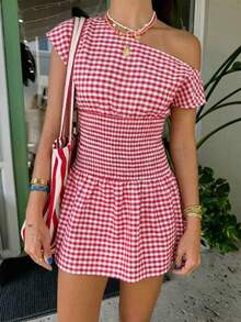 SHEIN EZwear New Summer Festival Dress Beach Outfits Women's Fashion Red Plaid Woven Asymmetric Shoulder Dress Holiday - Red and White - View 1