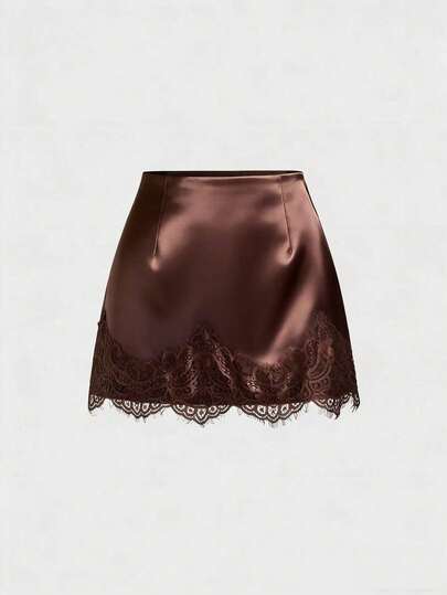 SHEIN PETITE Chân váy ngắn kiểu Pháp cổ điển thanh lịch, chất liệu satin màu nâu phối ren, kiểu dáng thường ngày, bộ sưu tập thời trang mùa xuân mới dành cho phụ nữ nhỏ nhắn.
