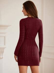 EMERY ROSE Robe pull mi-longue élégante noire à col boutonné, taille marquée, coupe slim et sexy, avec manches longues et décolleté dos nu - Rouge - Voir 3