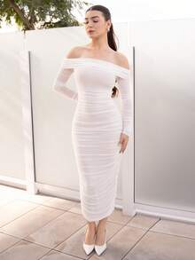 Andrea Bello Spring And Summer Elegant White Long-Sleeved Off-Shoulder Pleated Mesh Bodycon Dress - White - View 5