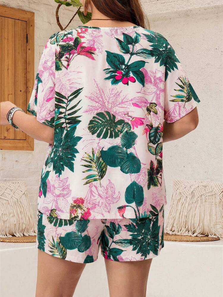 Plus Size Tropical Print Top And Shorts Set, Casual Summer Holiday Outfit
