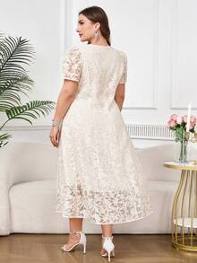 SHEIN Ellevyn Plus Size Women's Square Neck Short Petal Sleeve Elegant Lace Dress - Apricot - View 2