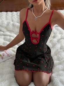 CottageSlumber Camisón sexy de punto acanalado con tirantes finos, adornado con corazón rojo y lazo, para mujer - Negro - Ver 8