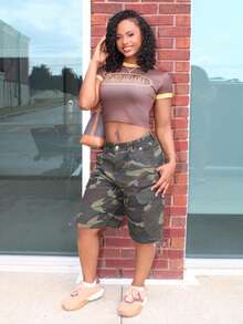 Steph T 女士迷彩印花休闲宽松口袋牛仔工装短裤 - 軍綠色 - 查看 5