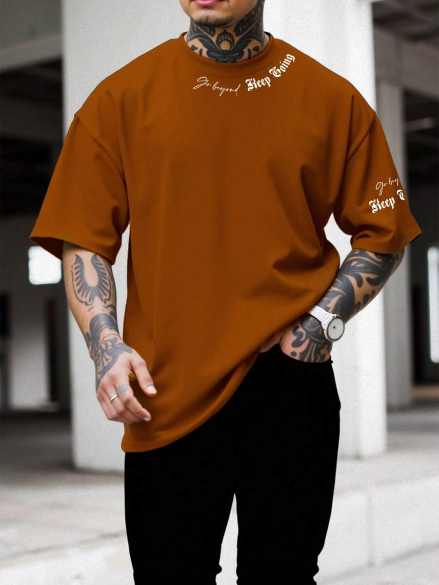 Manfinity Roughcore Men's Letter Print Casual Round Neck Short Sleeve T-Shirt, Summer - Brown - View 1