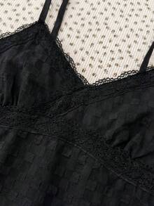 SHEIN 少女黑色蕾丝吊带背心，优雅纯色蕾丝边吊带背心，适合夏季、度假、休闲、居家穿着，BM风格 - 黑色 - 查看 4