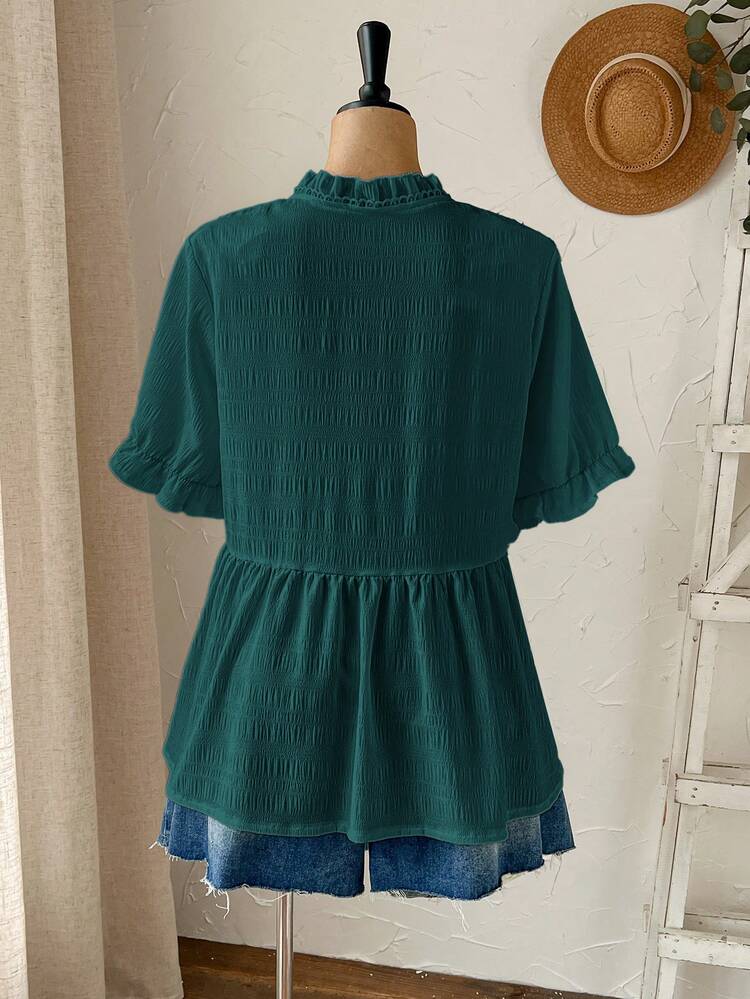 Plus Size Women's Summer Casual Vacation Country V-Neck Ruffle Trim Green Casual Short Sleeve Blouse Top Shirt, Spring/Summer,Summer\Vacation,Summer Holiday,Spring Break Outfits ,Vacation Outfits Women ,Holiday Outfits For Women,Going Out Outfits,2026 New Clothes,Simple And Fashionable For Everyday Wear,Suitable For Summer, Vacation, Daily Wear