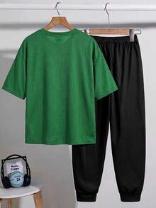 SHEIN 2pcs/Set Tween Boy Casual Colorblock Sporty Pattern Round Neck Short Sleeve Top And Ankle Length Pants Set, Suitable For Commuting, School, Daily Casual Wear, Sports, Spring/Summer - Dark Green - View 2