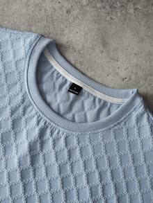 PAVTROS T-shirt à col rond, manches courtes, et streetwear pour hommes. Tissu jacquard texturé, coupe ample, longueur crop. Motif diamant classique et combinaison de lignes ondulées. Convient aux amateurs de style Y2K, ajusté et autres styles mixtes, rappeurs, jeunes streetwear, , style Ins, décontracté quotidien, streetwear, fête, rentrée scolaire, tenue de mode, cadeau de vacances, cadeau pour petit ami, unisexe - Bleu ciel - Voir 3