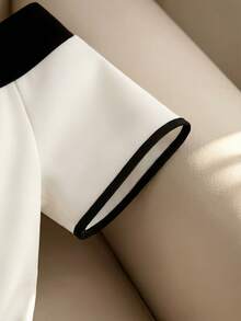 Franclia 女士优雅时尚简约百搭黑白撞色金属太阳扣装饰荷叶边下摆衬衫，夏季 - 米色 - 查看 5