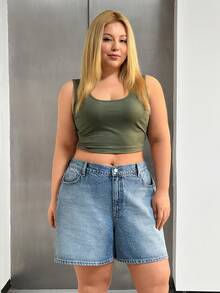 SHEIN Cottnline Plus Size Summer Casual Washed Slant Pocket Loose Denim Shorts - Light Wash - View 4
