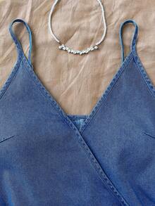 Vestido de mezclilla con tirantes y decoración de lazo para uso casual y citas - Azul lavado medio - Ver 4