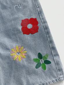 ROMWE MEN Men's Loose Straight Casual Washed Floral Embroidery Denim Shorts - Blue - View 4
