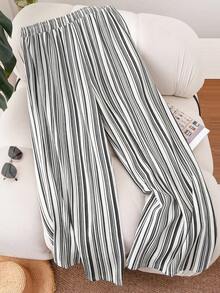 CosyJoli 大码女式春夏新款条纹沙滩短裤，适合情人节等场合，通勤时尚，条纹阔腿裤带口袋。沙滩度假/大学生度假风邮轮女式夏季宽松裤/宽松裤，大码女式休闲裤。 - 黑與白 - 查看 2
