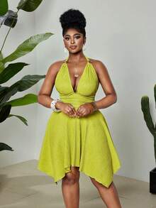 Maweii Đầm cổ yếm thanh lịch dành cho nữ cỡ lớn, chất liệu vải dệt jacquard co giãn cao cấp, cúc trang trí kim loại, nơ thắt ở cổ sau, chống nhăn, thiết kế thắt eo, vạt bất đối xứng, hở lưng, phù hợp cho tiệc tùng, lễ hội âm nhạc, kỳ nghỉ biển, thiết kế đa năng. - màu xanh lá - Xem 4